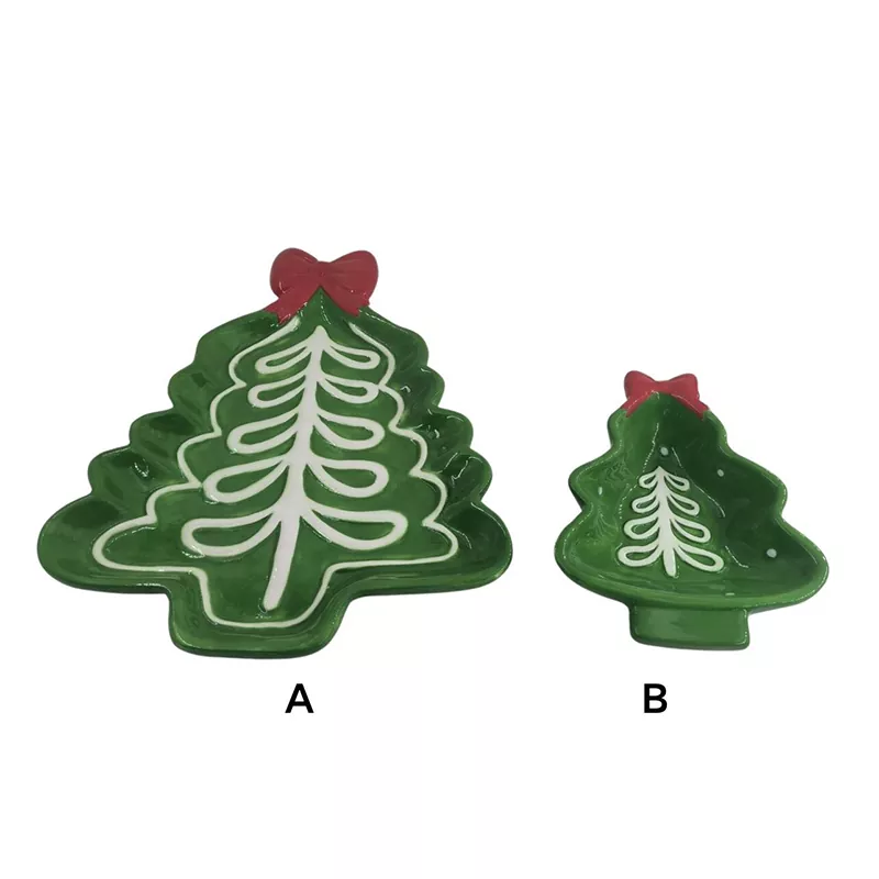 ခရစ္စမတ်သစ်ပင်ပန်းကန်သည်အားလပ်ရက်လက်ဆောင်ဖြစ်သည်