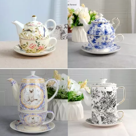 teapot နှင့်အတူ enchanted ကြွေခွက်